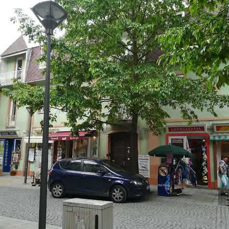 Violetta Apartmanlakas Hévíz Buitenkant foto