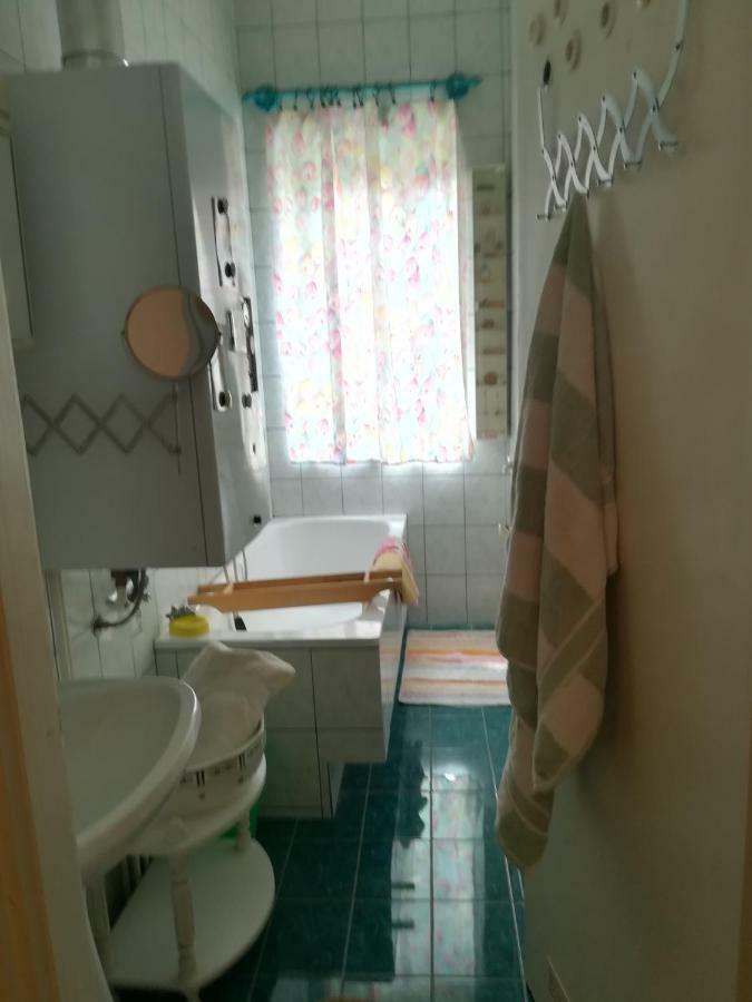 Violetta Apartmanlakas Hévíz Buitenkant foto