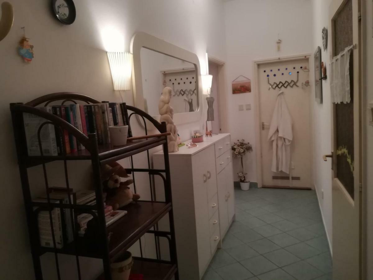 Violetta Apartmanlakas Hévíz Buitenkant foto